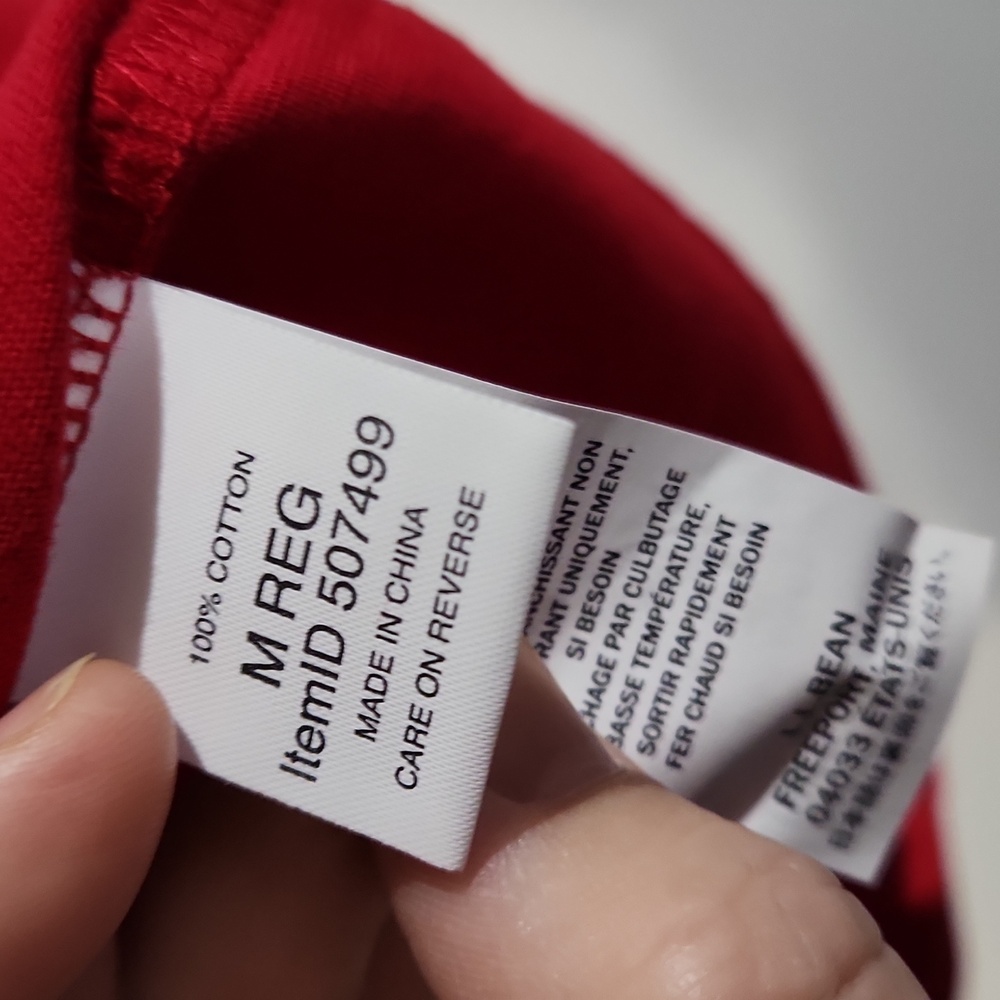 L.L. Bean Long Sleeved Winter Themed T Shirt M - Picture 6 of 7